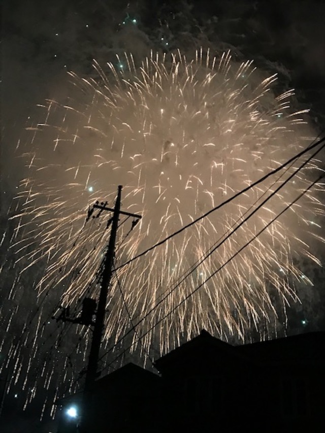 希望を贈る花火