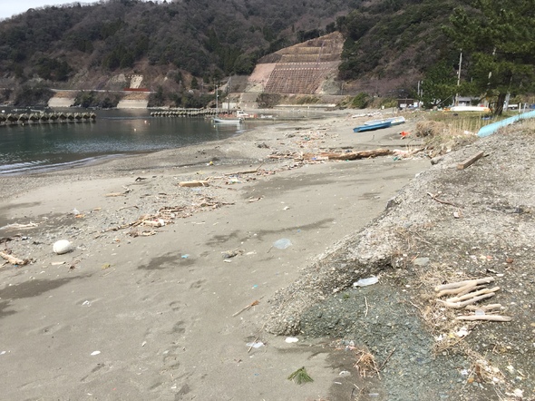 遊子砂浜