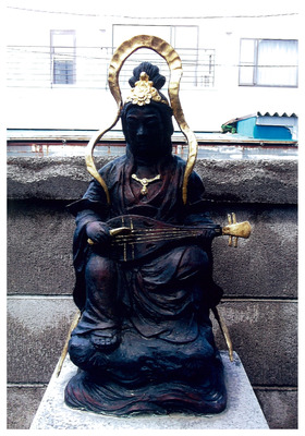札幌市誓願寺の弁財天２