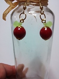 ﾚｯﾄﾞ珊瑚Deピアス