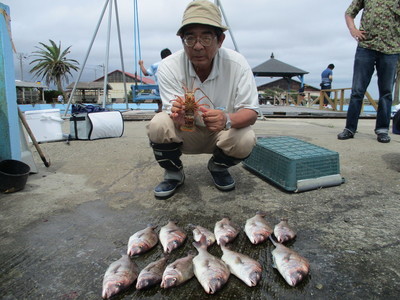 ８月２４日