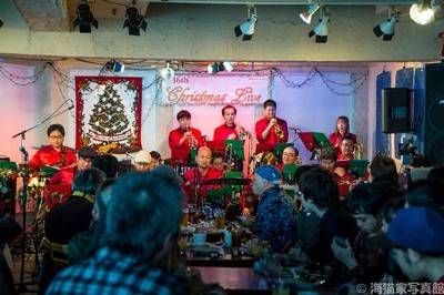16th Xmas Live