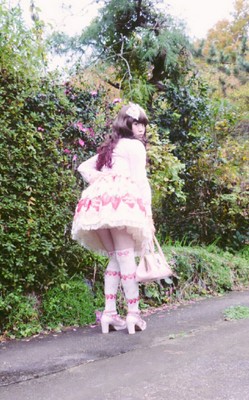Melty Berry Princessｽｶｰﾄ+ｴﾝｼﾞｪﾙｶﾗｰ切替ｶｯﾄｿｰﾛﾘｨﾀ｡2