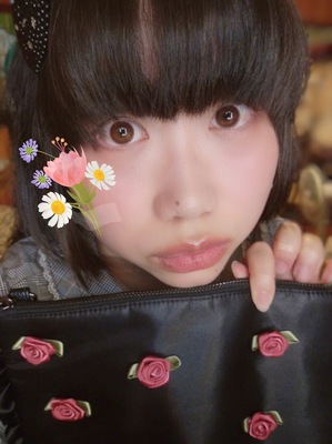 胸元ハートドールワンピースガーリースタイル。4