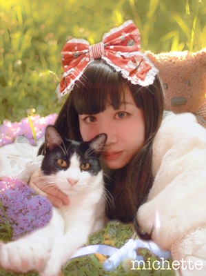 摘みたていちごJSK+しろねこちゃんのファーケープロリィタ。5