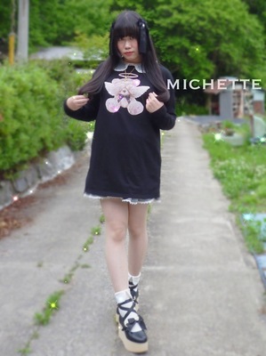 天使くまﾌﾟﾘﾝﾄ柄ﾛﾝT+ﾊﾟｰﾙ付き付け襟ｽﾀｲﾙ｡3