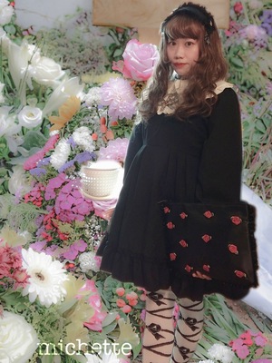 ﾖｰｸﾚｰｽｱｯﾌﾟお嬢様ﾜﾝﾋﾟｰｽ+ﾚｰｽﾋﾞｼﾞｭｰﾍｯﾄﾞﾄﾞﾚｽﾛﾘｨﾀ｡2