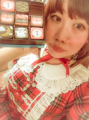 Lara's Dollﾜﾝﾋﾟｰｽ+畦編ｶｼｭｸｰﾙｶｰﾃﾞｨｶﾞﾝﾛﾘｨﾀ｡8
