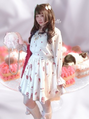 ﾌﾘﾙﾃｰﾗｰﾄﾞｻﾃﾝｼｬﾂ+Winter Cakeｳｴｽﾄﾘﾎﾞﾝｽｶｰﾄｽﾀｲﾙ｡1