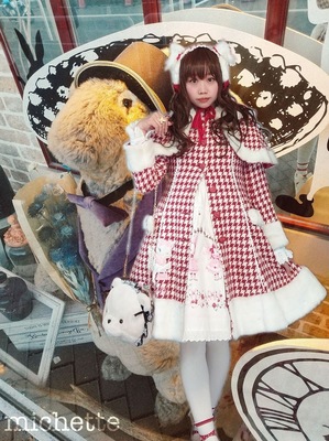 ｼｮｺﾗちゃんｱｯﾌﾟﾘｹｺｰﾄ+みるくちゃんとゆきいちご柄ﾍﾞﾋﾞｰﾄﾞｰﾙJSKﾛﾘｨﾀ｡ ﻿1