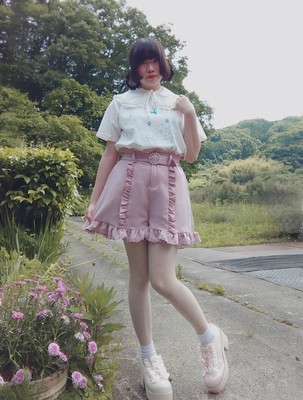 ｼﾅﾓﾛｰﾙTｼｬﾂ+ﾊﾞｯｸﾙﾍﾞﾙﾄﾌﾘﾙﾚｰｽｼｮｰﾄﾊﾟﾝﾂｽﾀｲﾙ｡1
