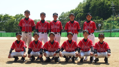 １年生　赤