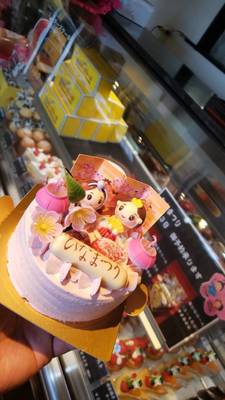 ひなまつりケーキ