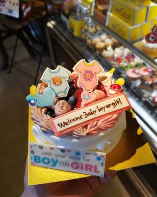 ジェンダーリビールケーキ
