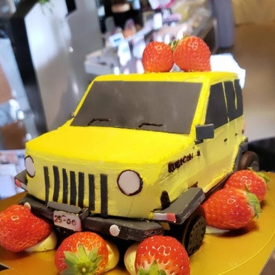 車のケーキ
