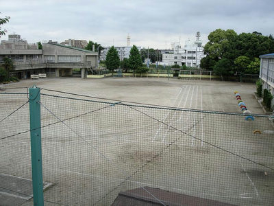 芝山小学校